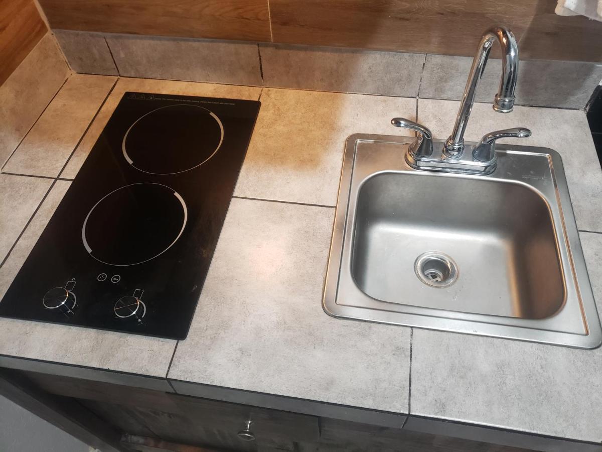 Village Inn Котула Екстериор снимка