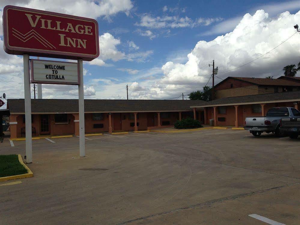 Village Inn Котула Екстериор снимка